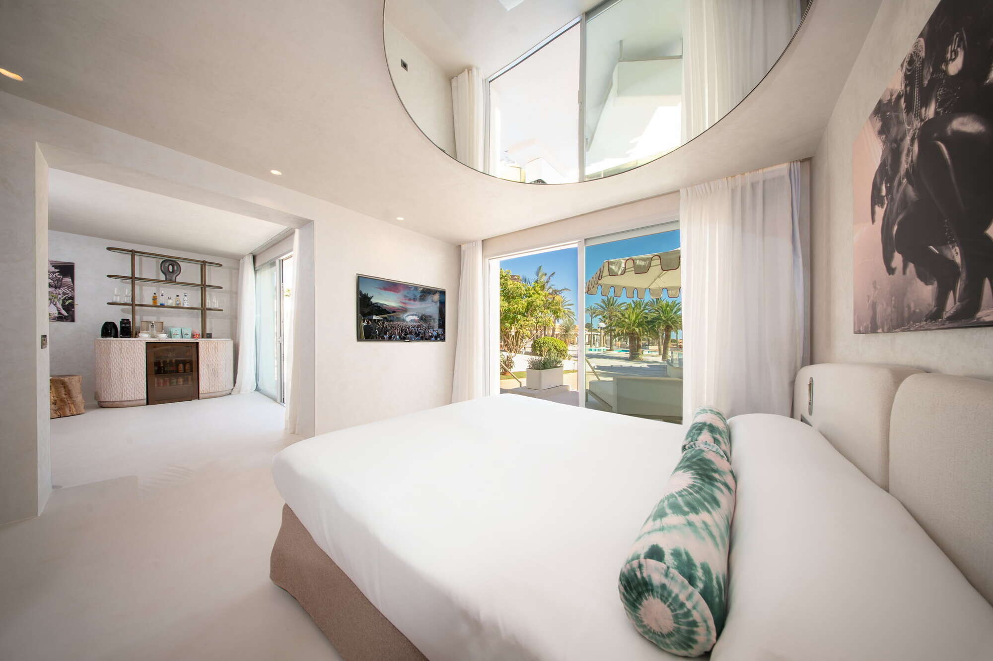 Destino Five Ibiza photo 8