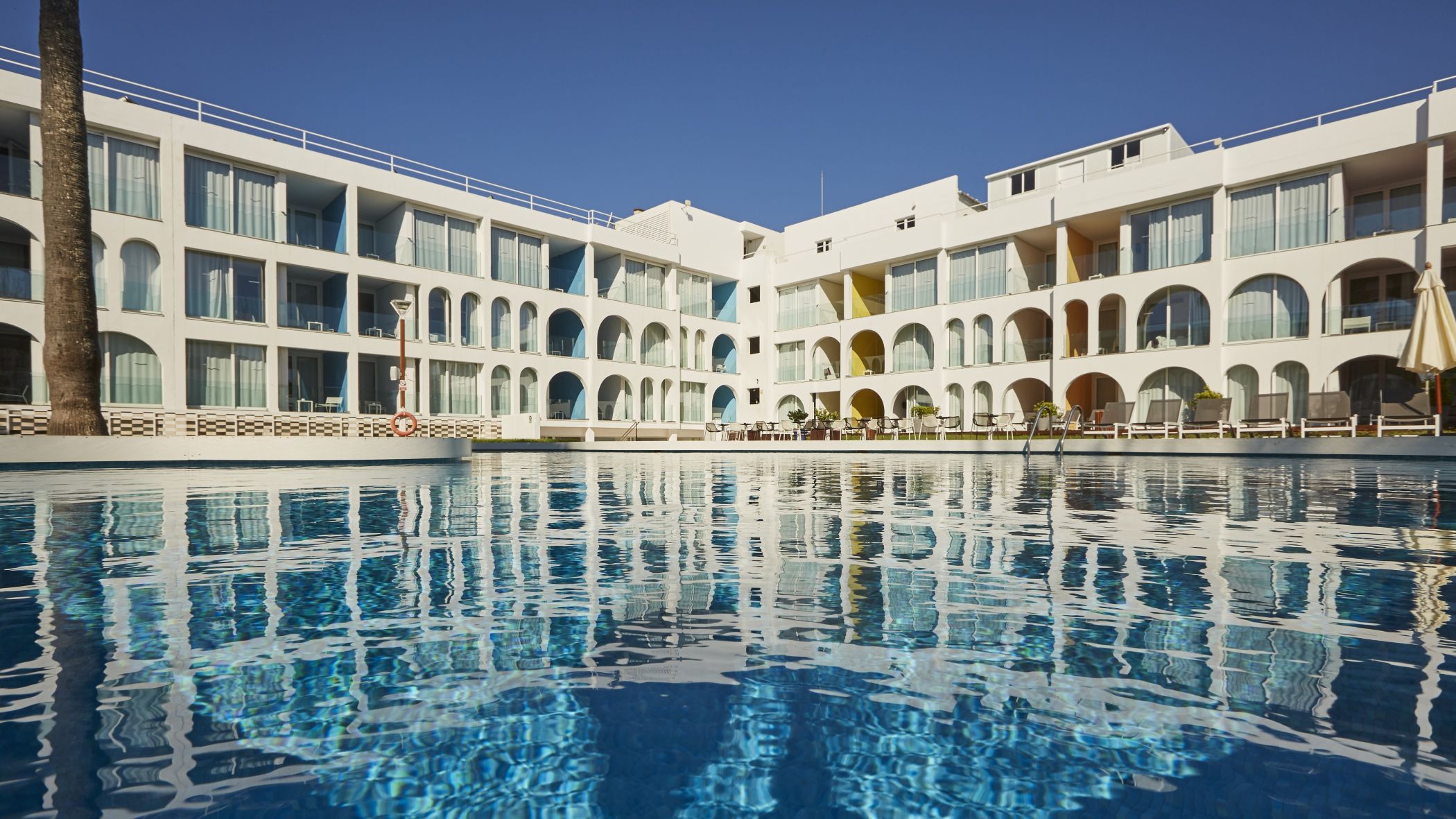 Ebano Hotel Apartments & Spa