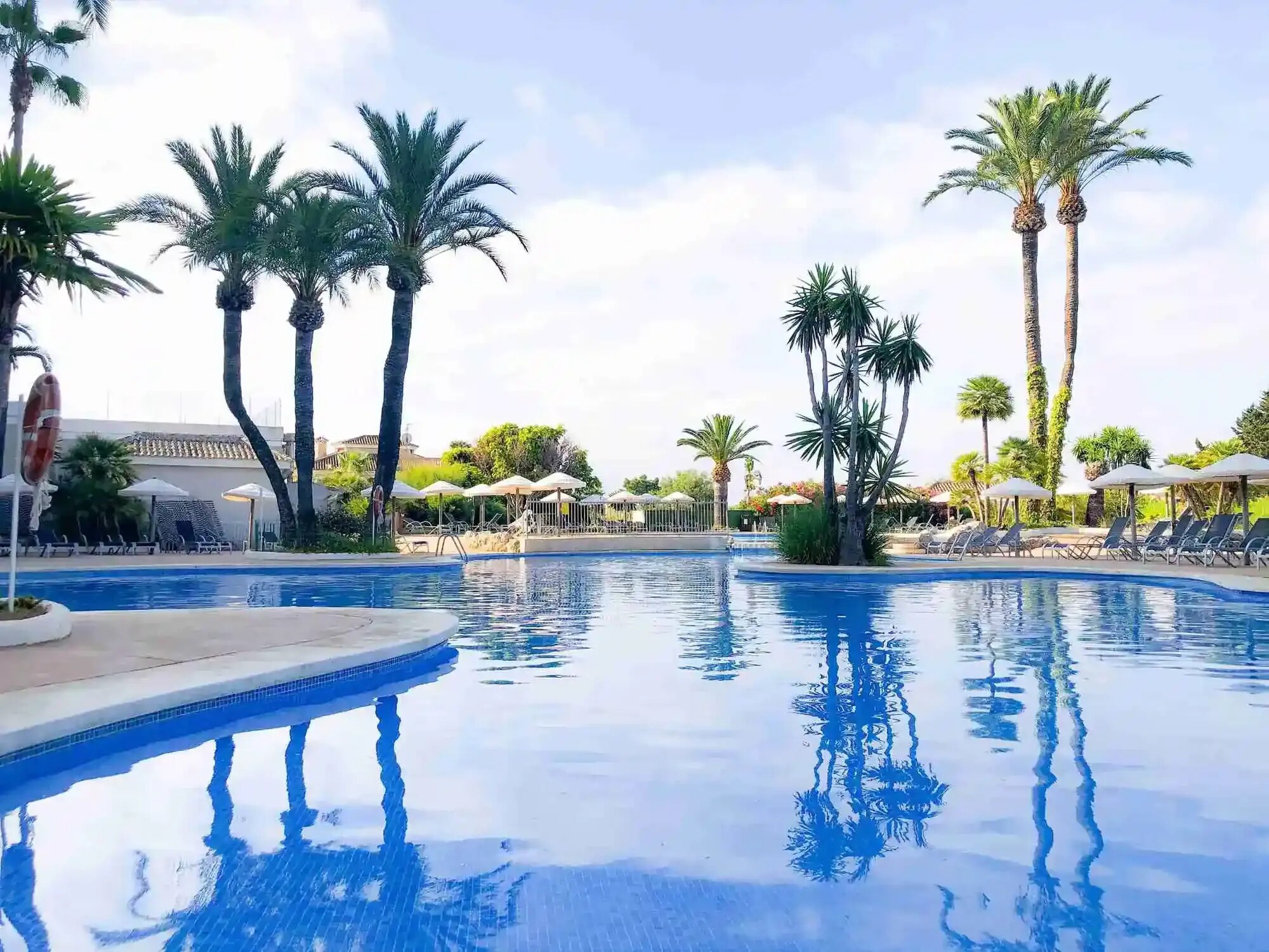 Eix Lagotel Holiday Resort photo 2