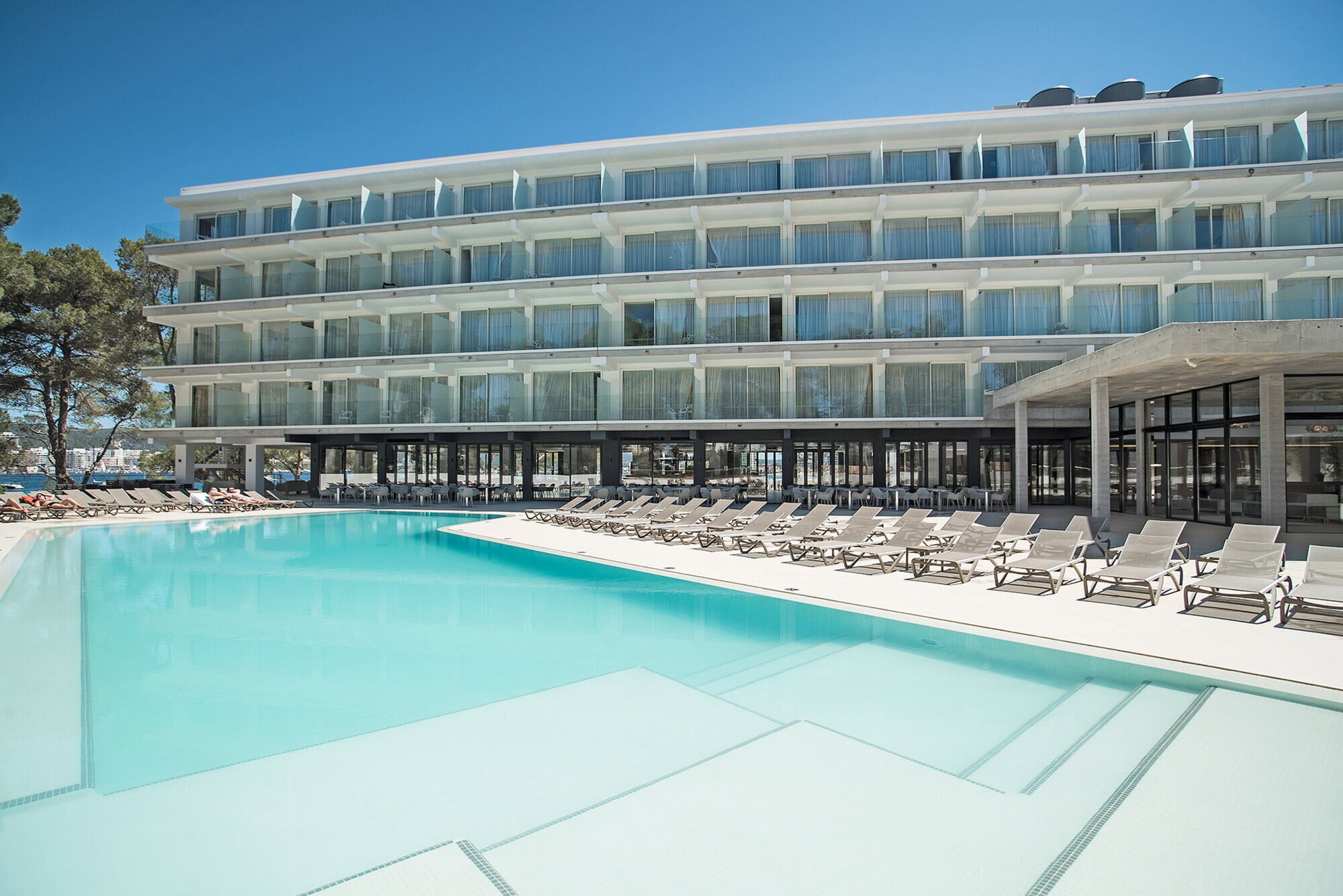 Els Pins Resort & Spa photo 1