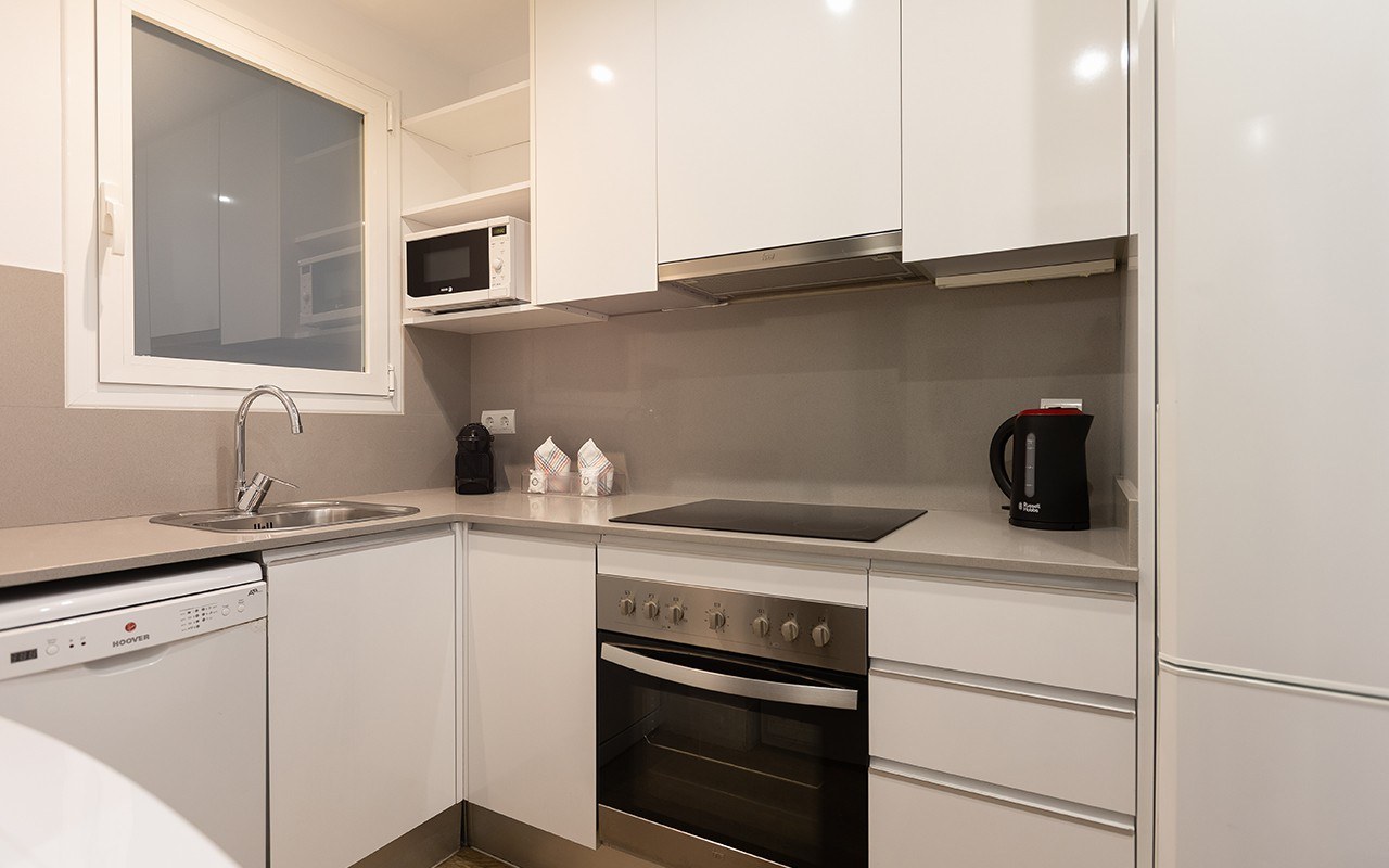 Enjoybcn Coliseum Apartments photo 3