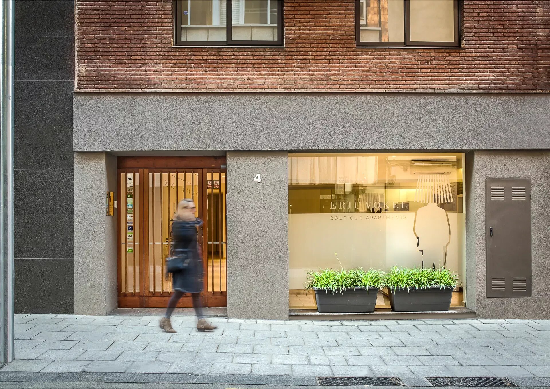 Eric Vökel BCN Suites