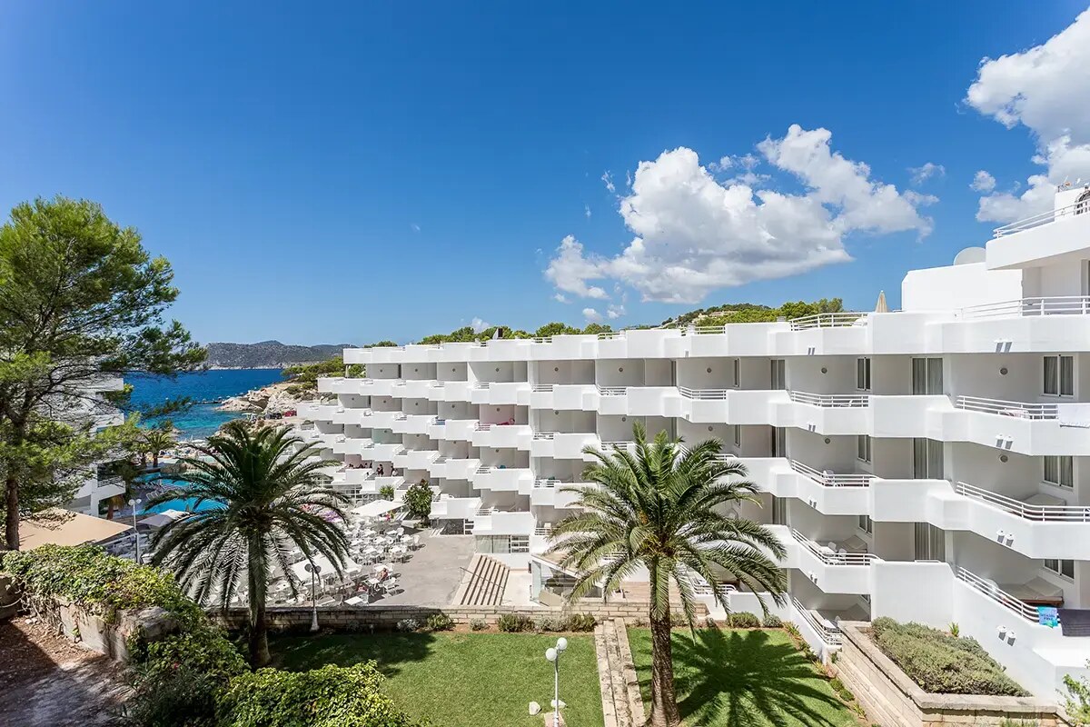FERGUS Style Cala Blanca Suites photo 1