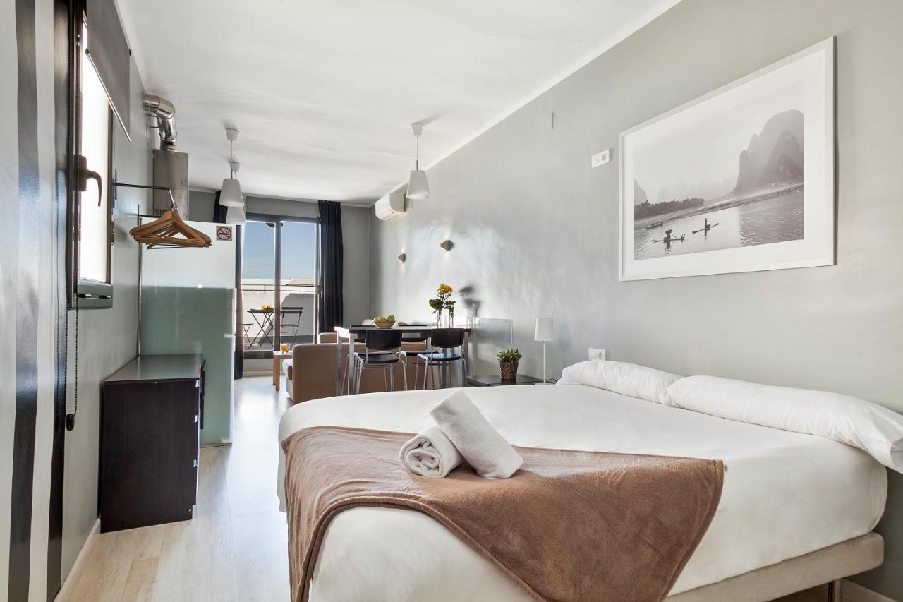 Fira Centric Apartments photo 7