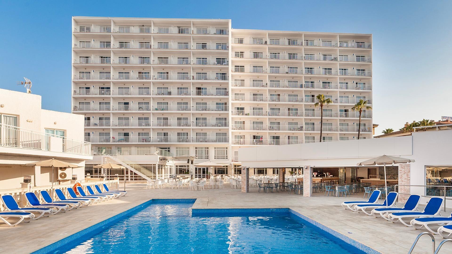 Globales Condes de Alcudia photo 2