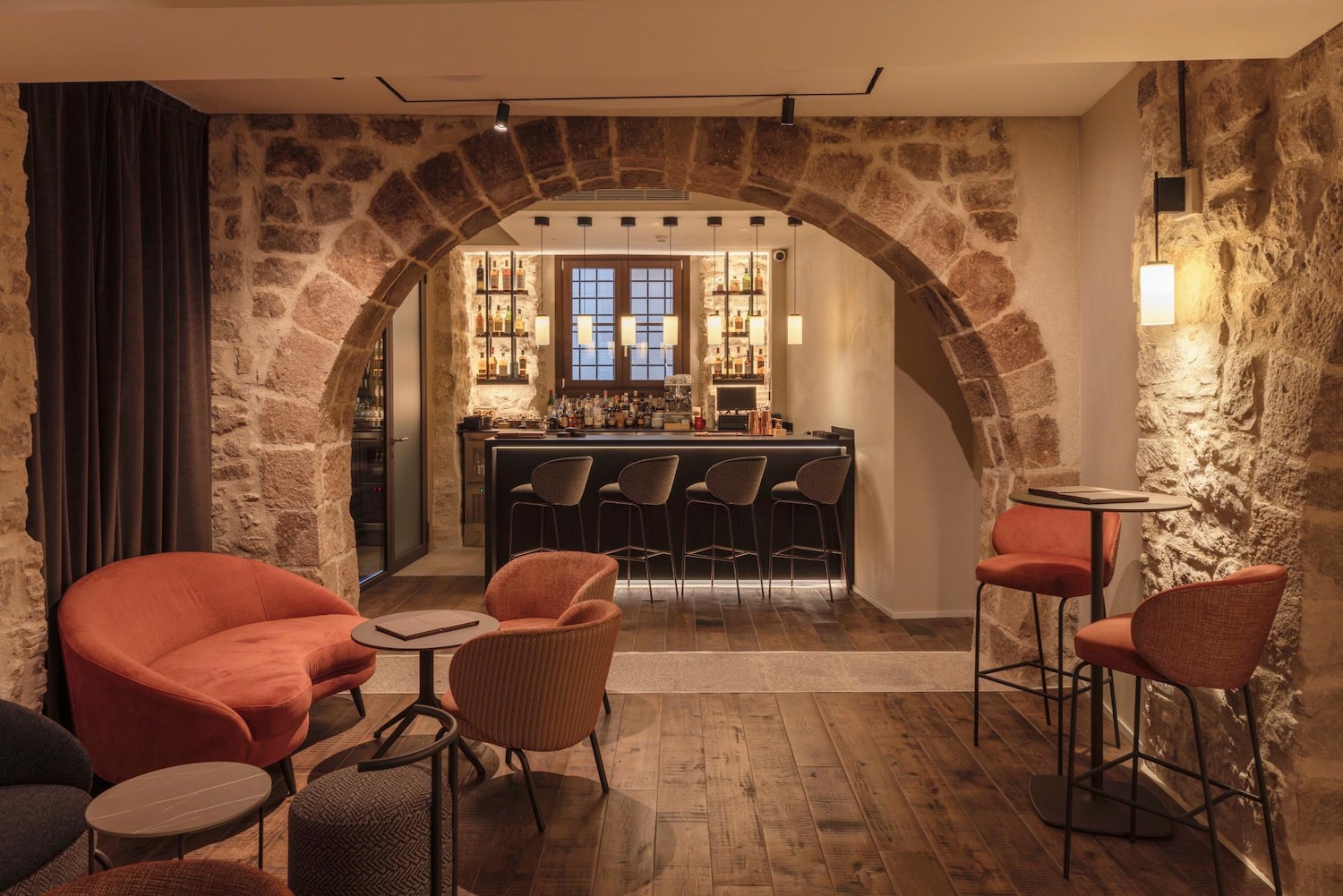 Gran Hotel Barcino photo 9