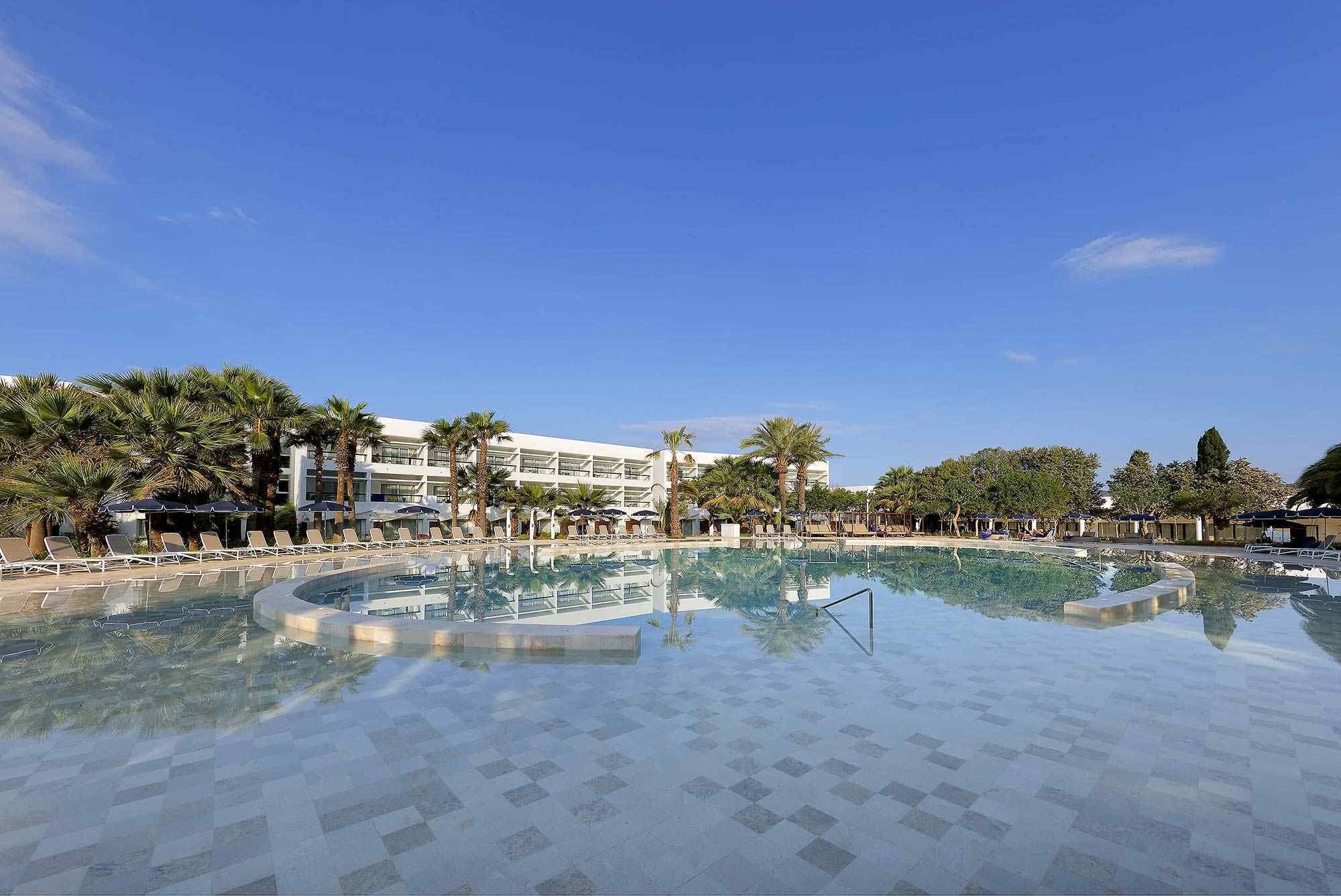 Grand Palladium Select Palace Ibiza photo 2