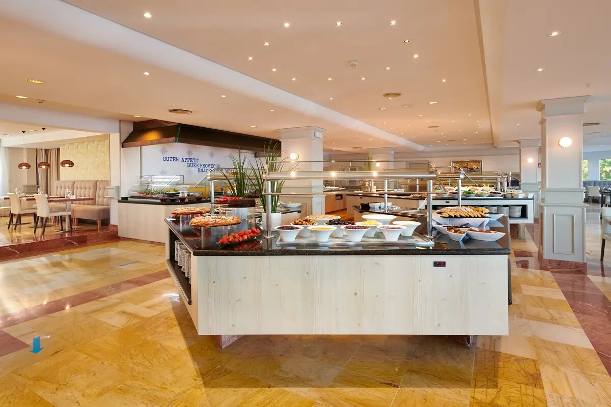 Grupotel Aguait Resort & Spa photo 8