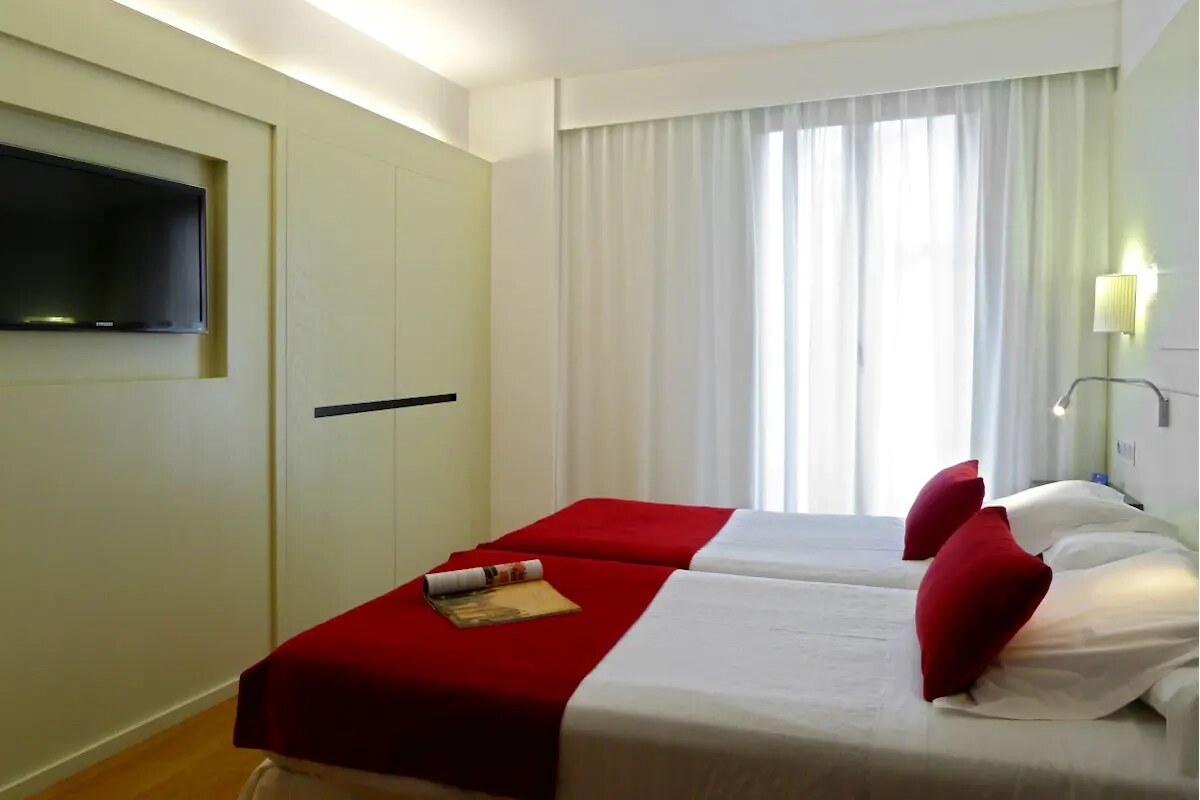 Grupotel Gravina photo 2
