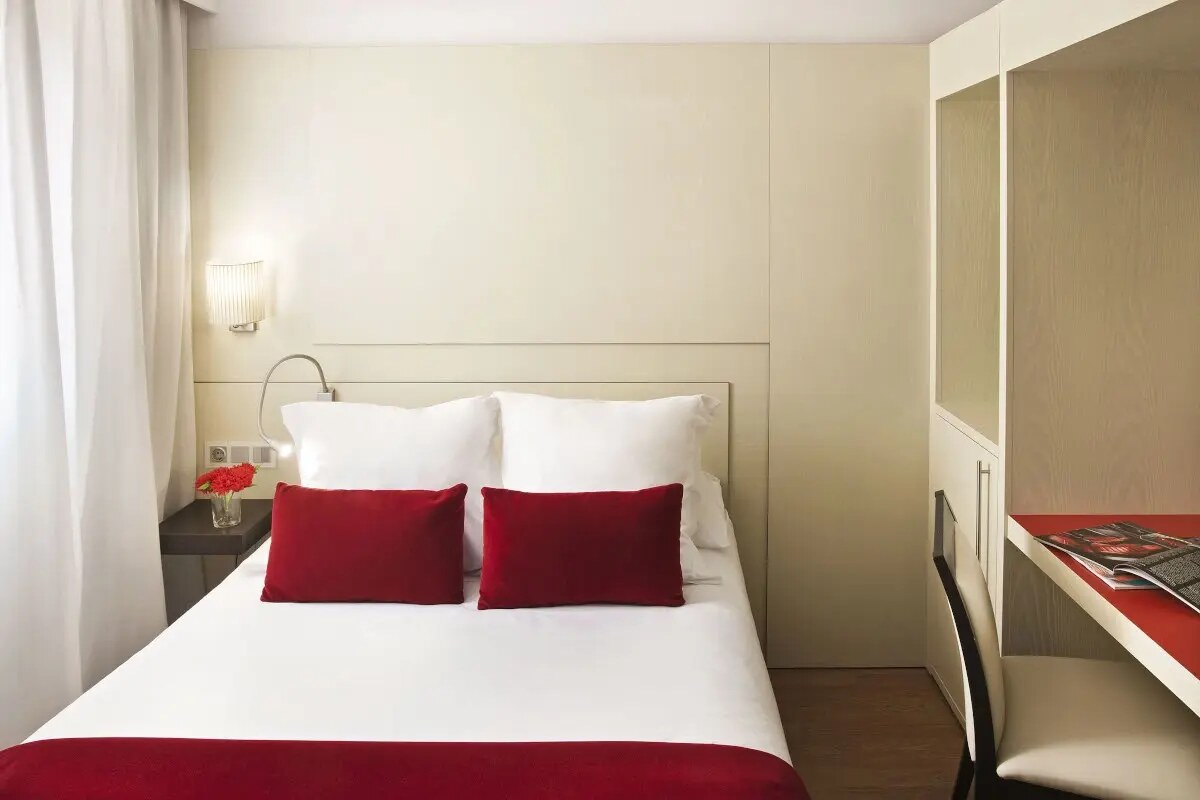 Grupotel Gravina photo 3