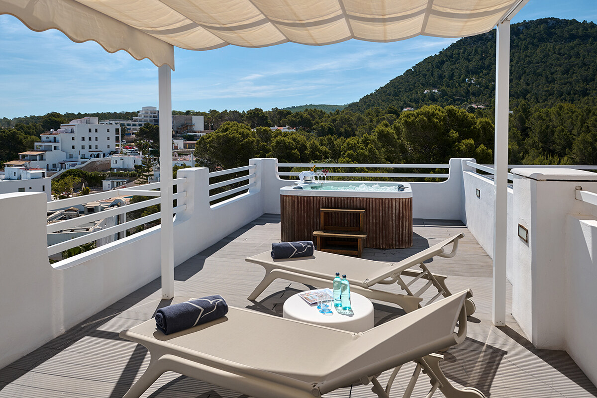 Grupotel Ibiza Beach Resort photo 8