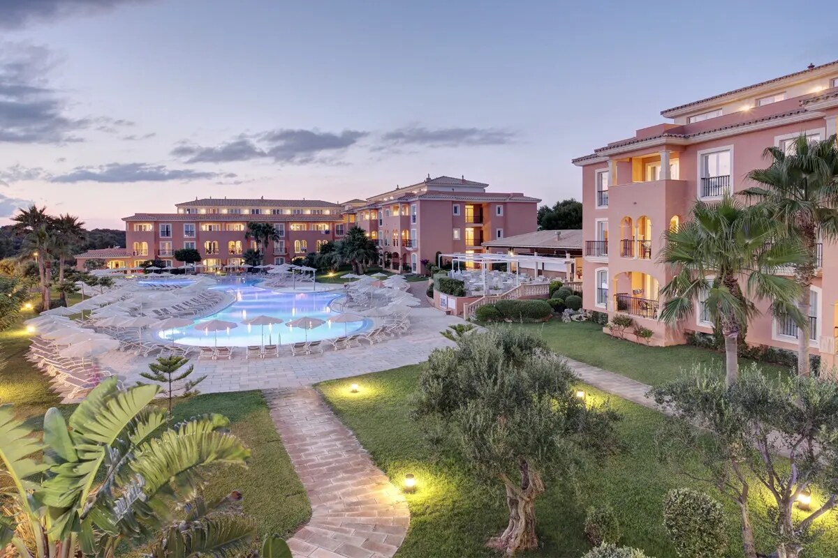 Grupotel Macarella Suites & Spa photo 1