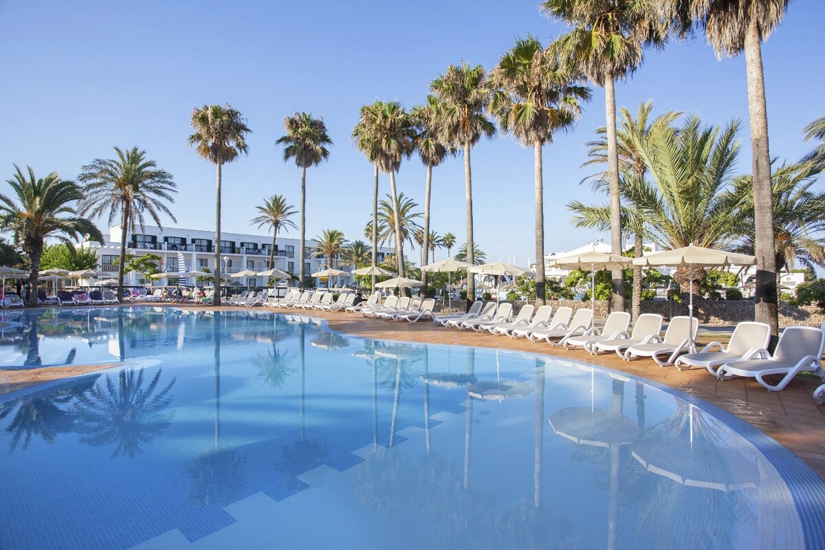 Grupotel Mar de Menorca photo 1
