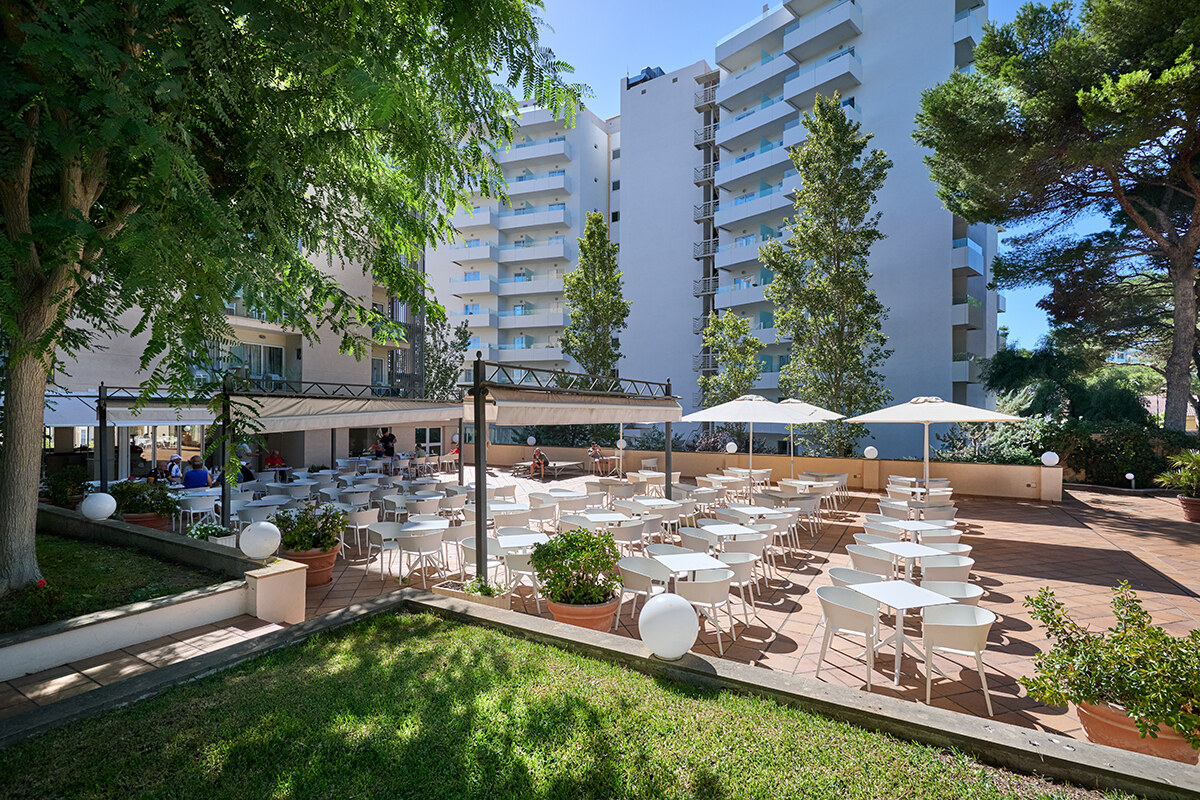 Grupotel Orient photo 4