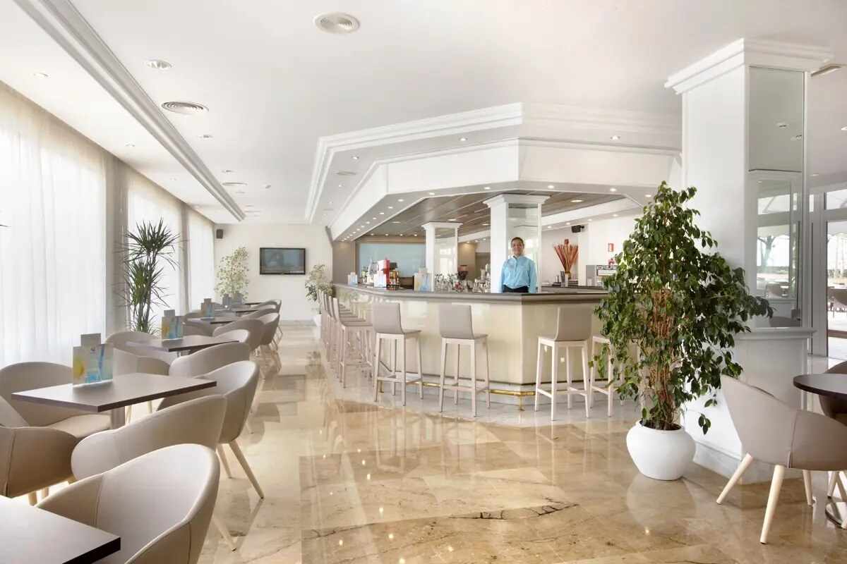 Grupotel Orient photo 6