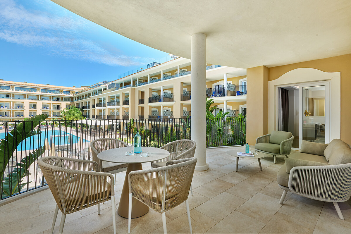 Grupotel Playa de Palma Suites & Spa photo 10