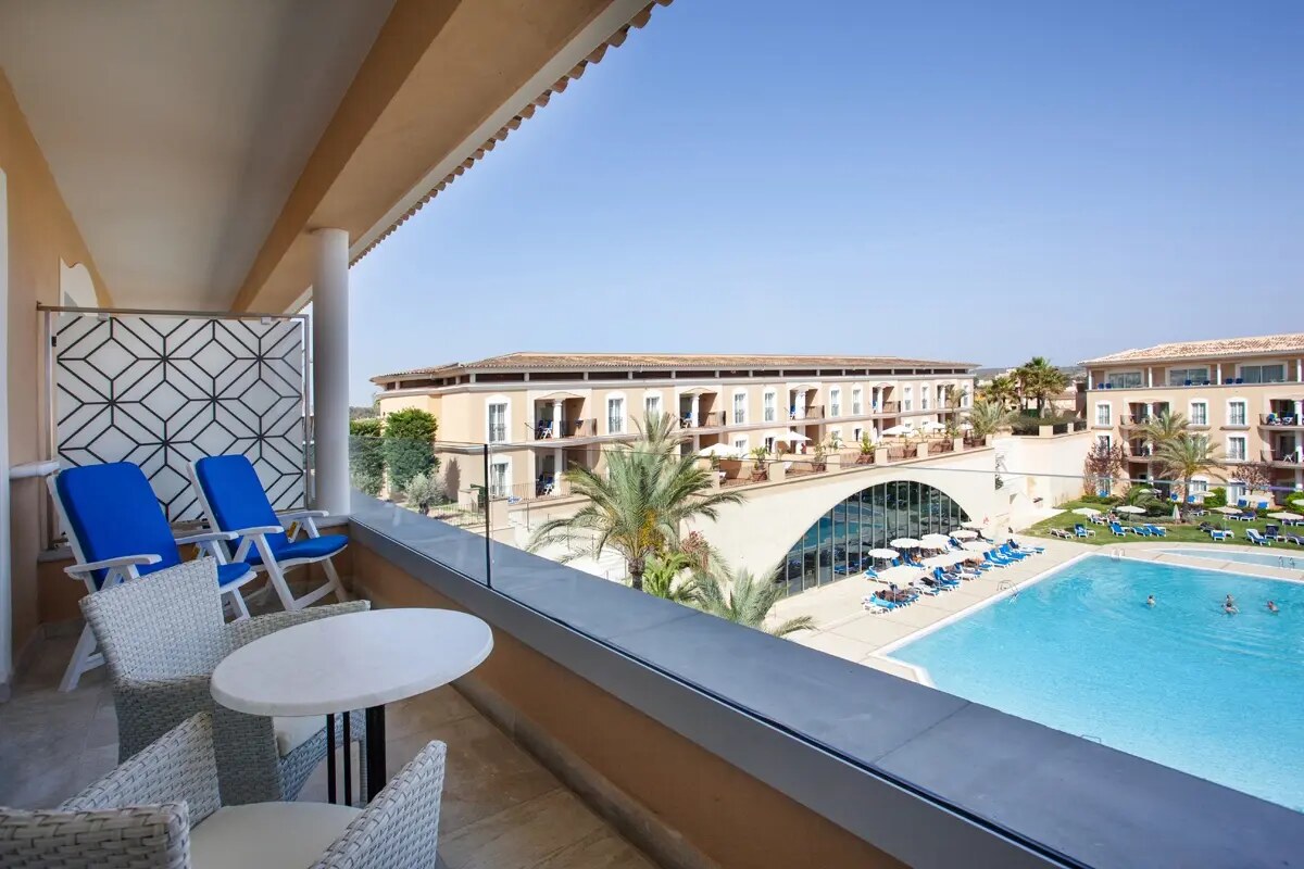 Grupotel Playa de Palma Suites & Spa photo 8