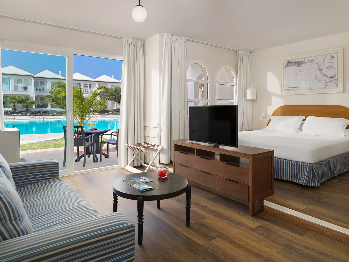 H10 Ocean Suites photo 8