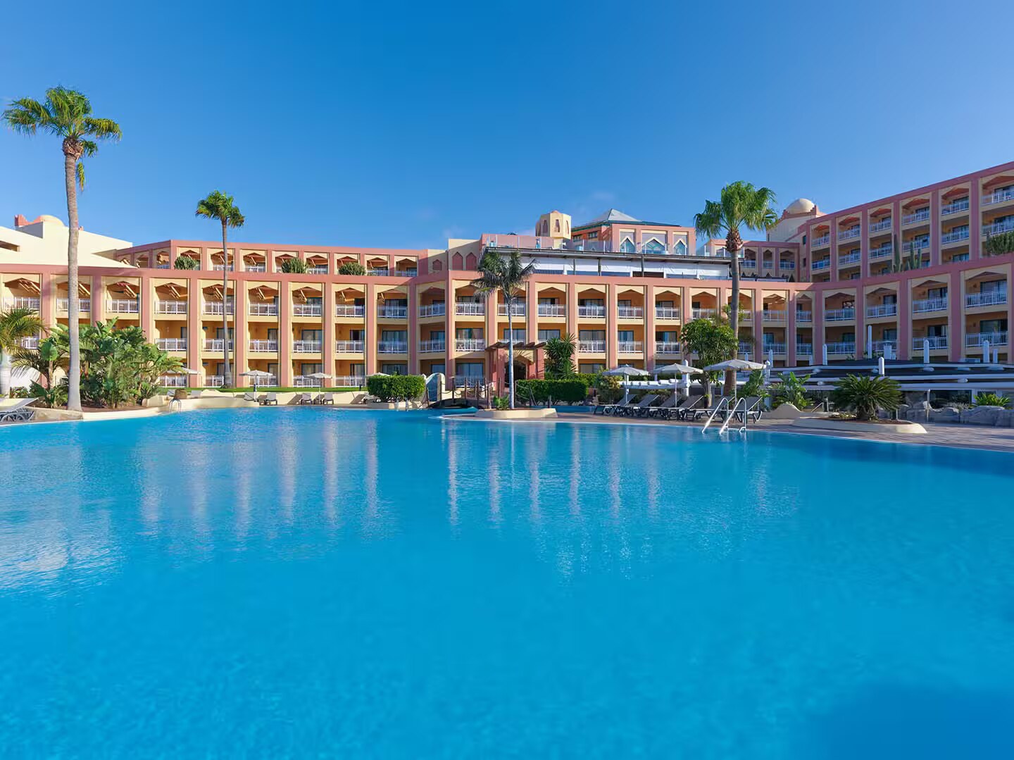 H10 Playa Esmeralda photo 2