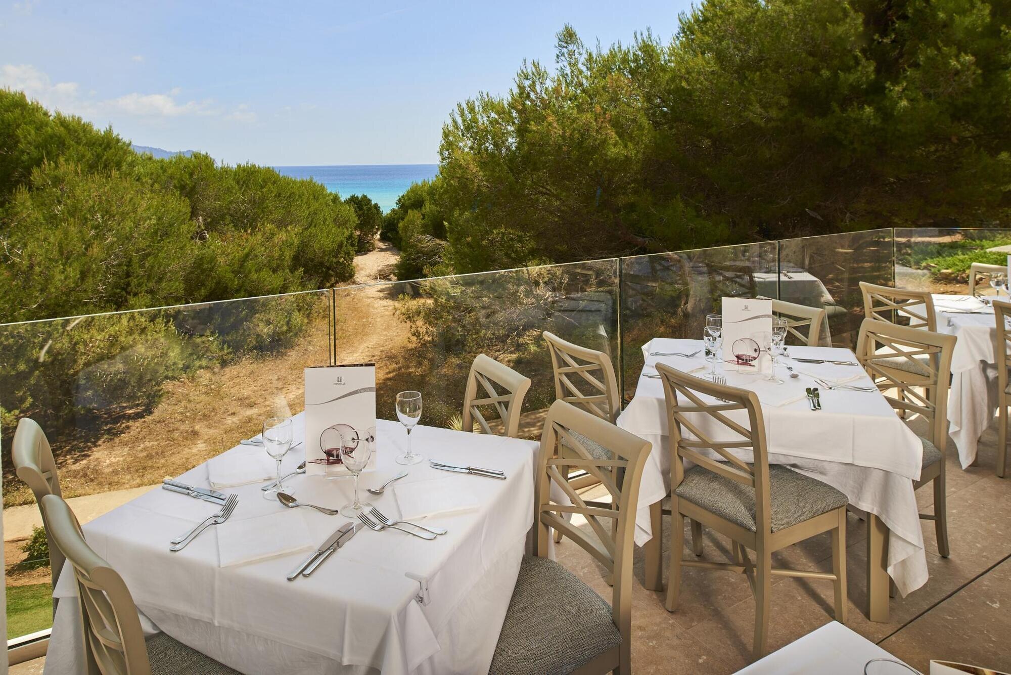 Hipotels Bahia Cala Millor photo 4