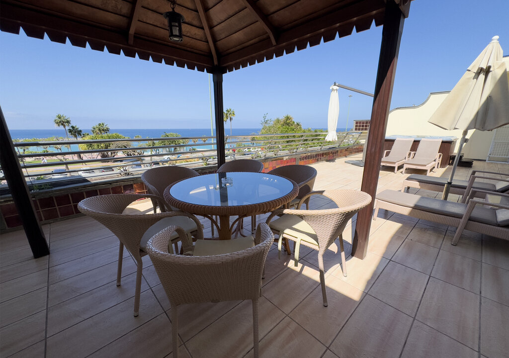 Holiday Club Playa Amadores photo 4