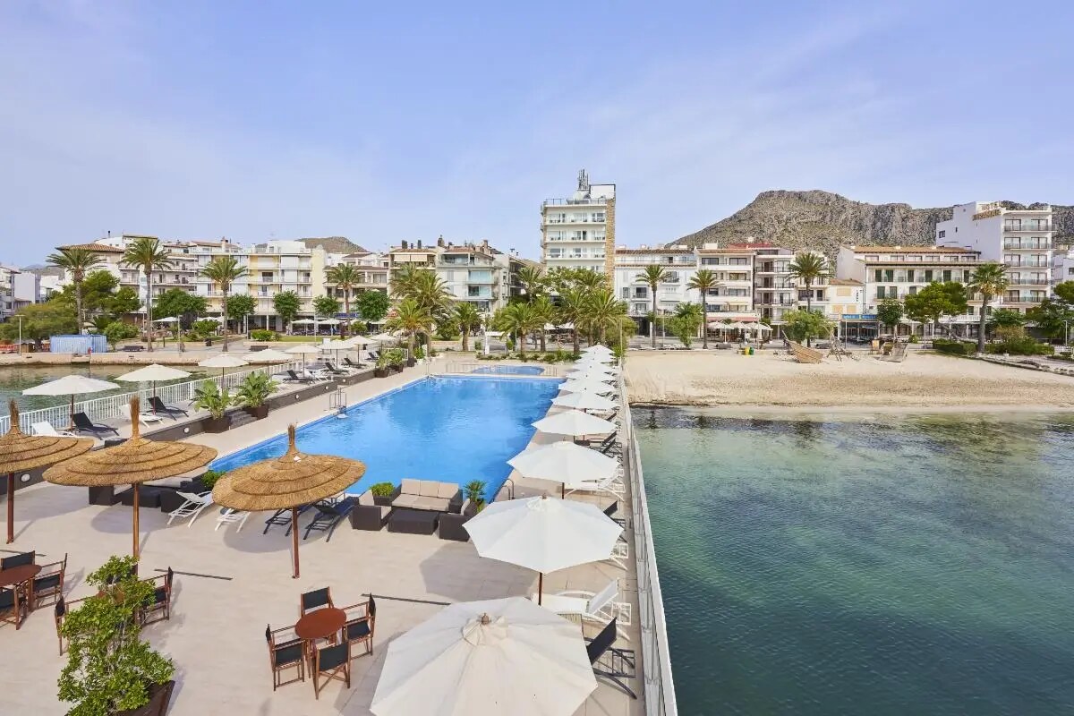 Hoposa Hotel Daina photo 1