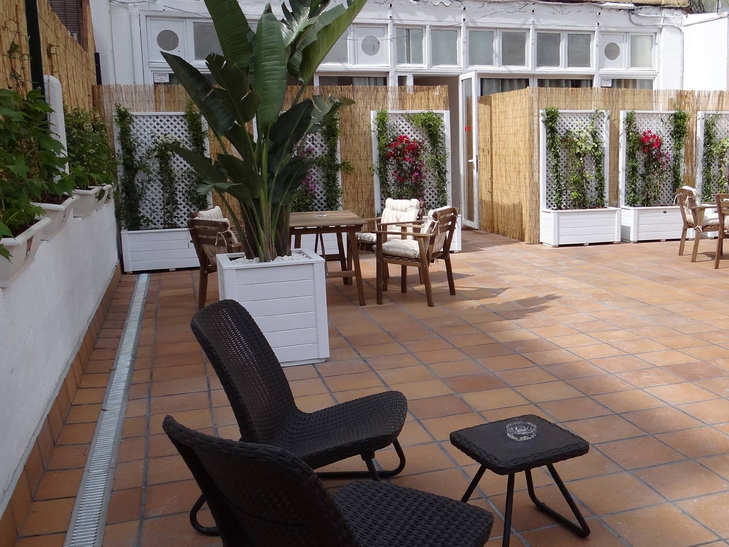 Hostal Balkonis photo 2