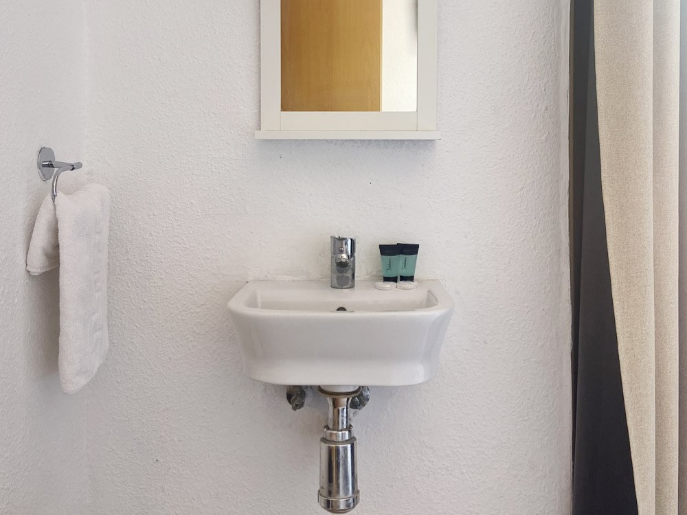 Hostal Delfos photo 11