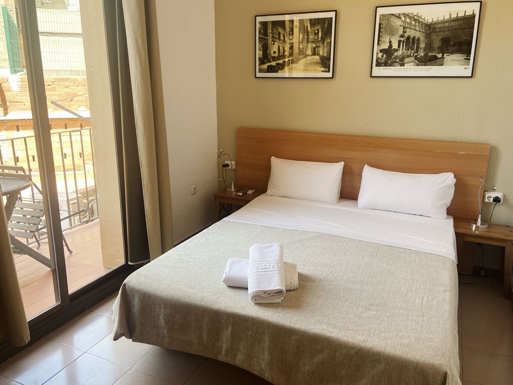 Hostal Delfos photo 2