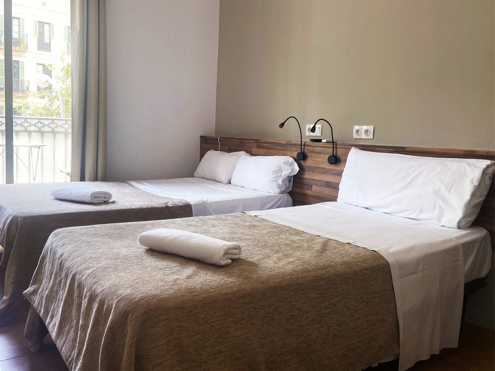 Hostal Delfos photo 3