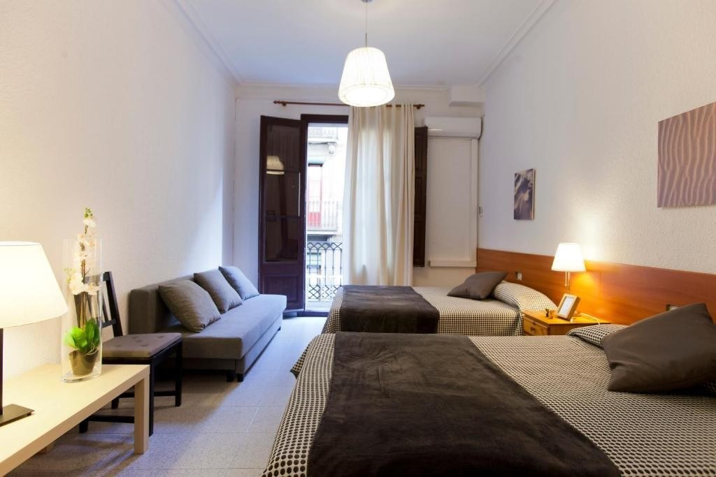 Hostal Dragonfly BCN photo 3