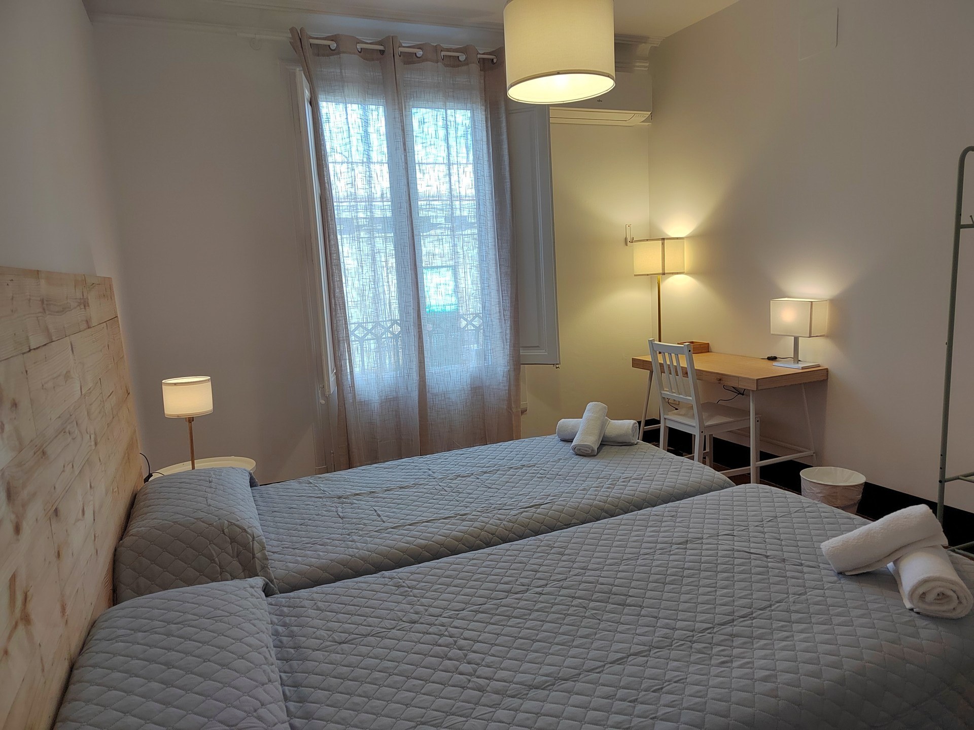 Hostal Dragonfly BCN photo 5