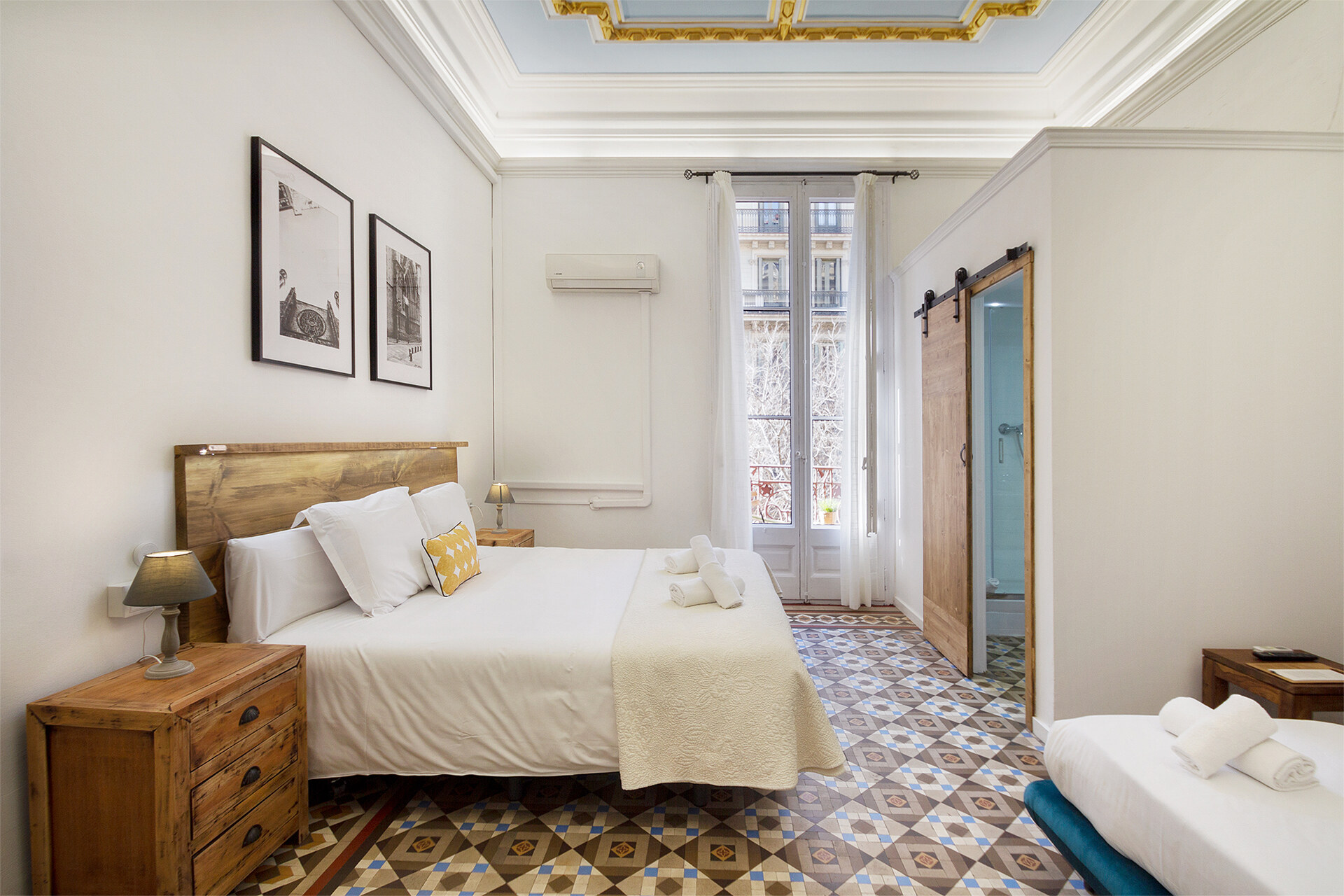 Hostal Girona photo 5