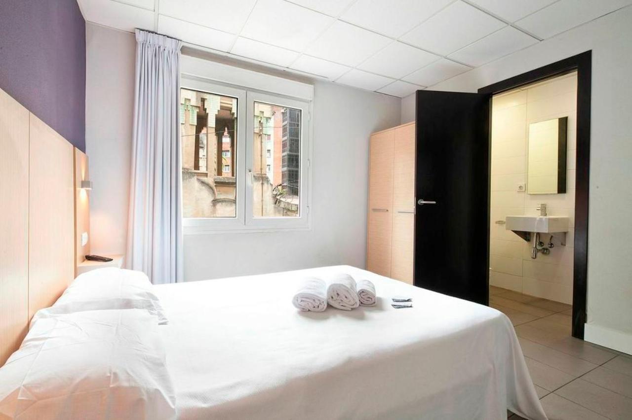 Hostal Putxet by gaiarooms photo 1