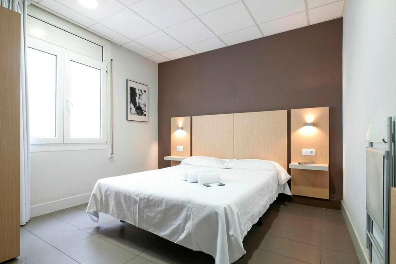 Hostal Putxet by gaiarooms photo 3