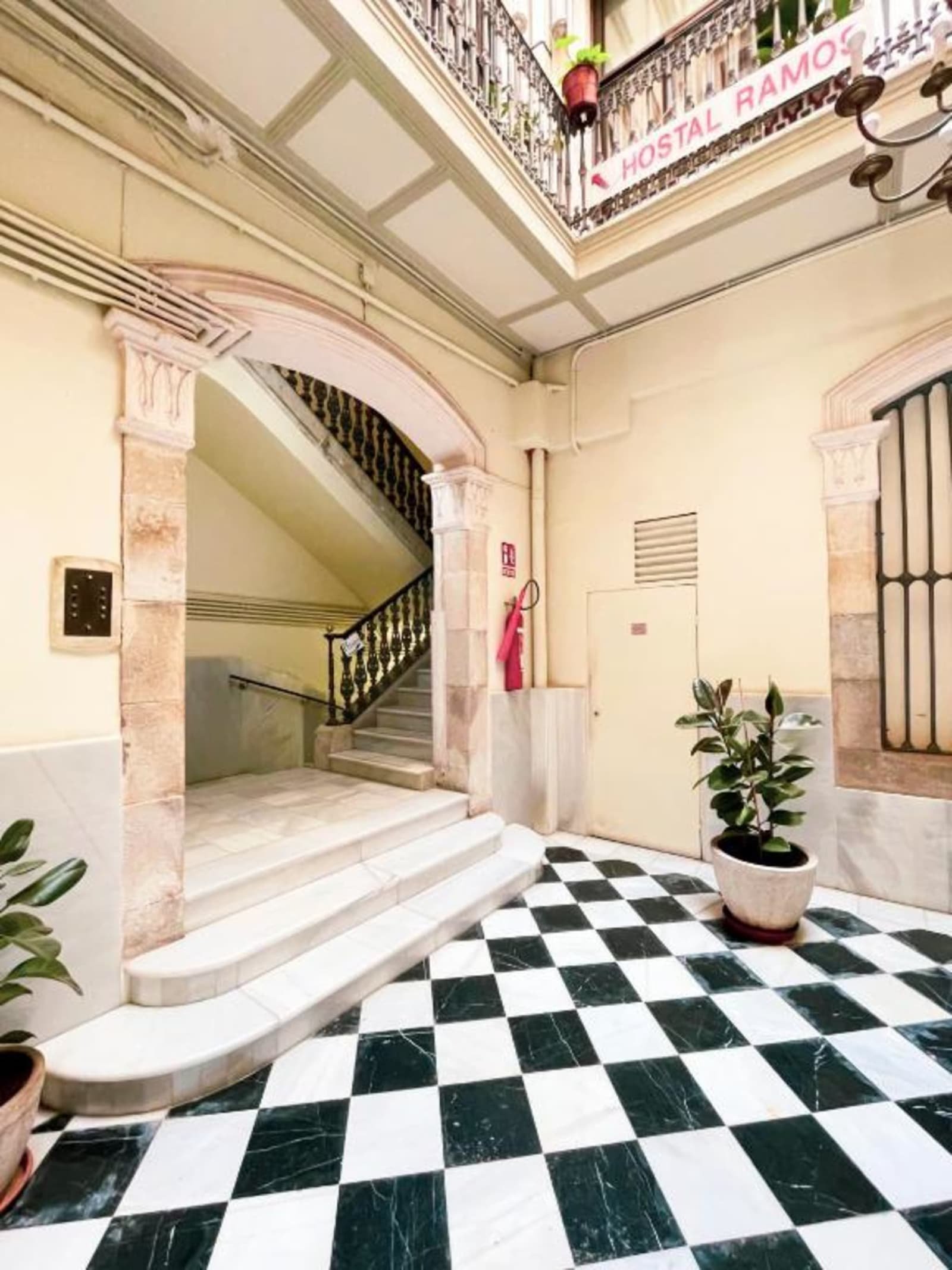 Hostal Ramos photo 2