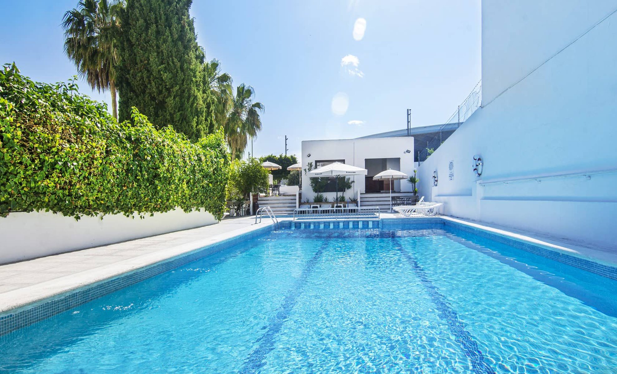 Hostal Tarba