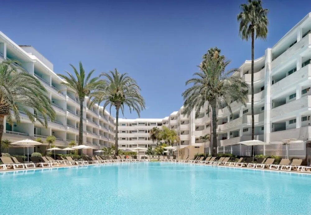 Hotel Akeah Broncemar