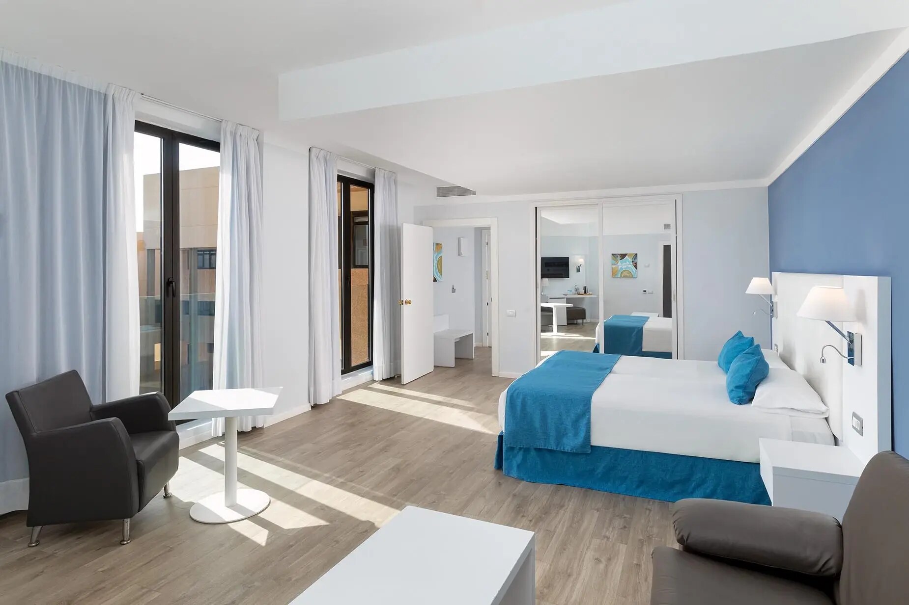 Hotel Alexandre Teguise Playa photo 8