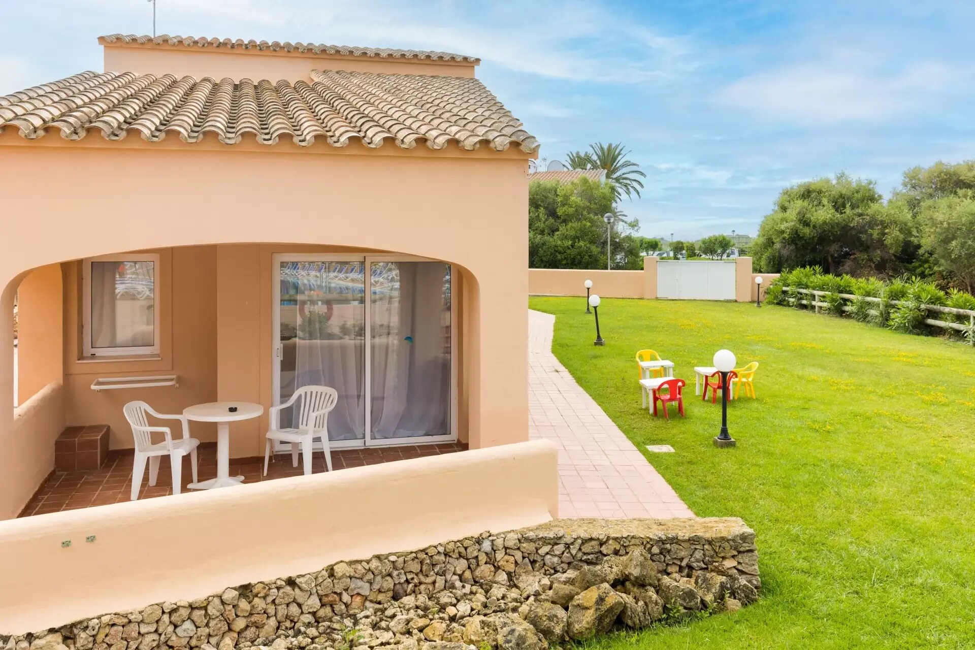 Hotel Arenas de Son Bou photo 10
