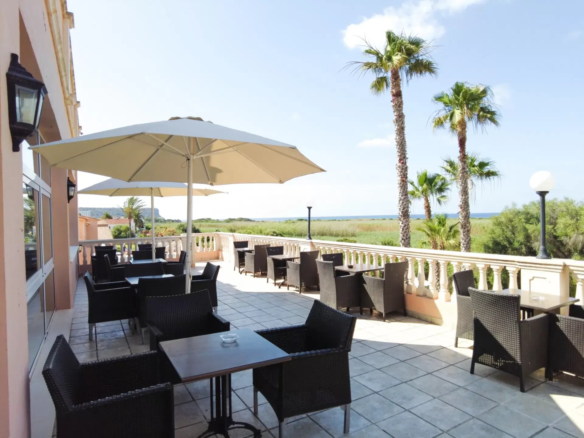 Hotel Arenas de Son Bou photo 5