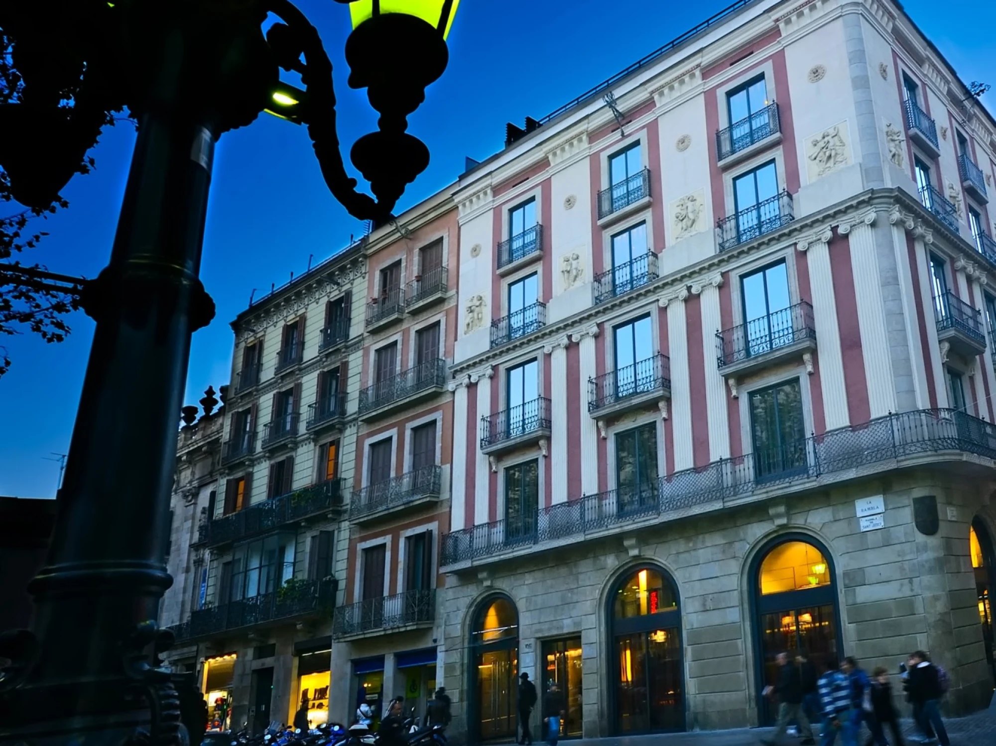 Hotel Bagués