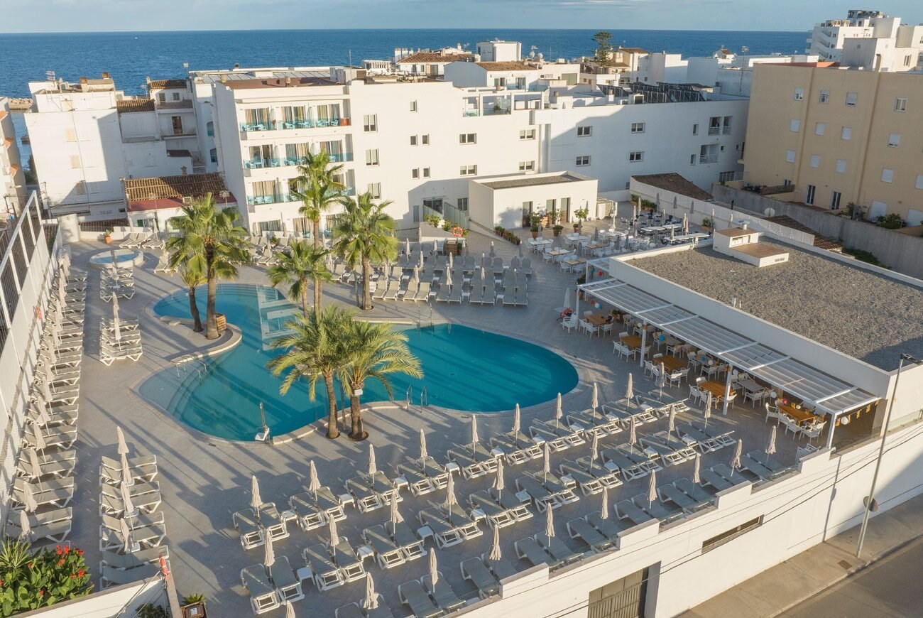 Hotel Cala Bona photo 2