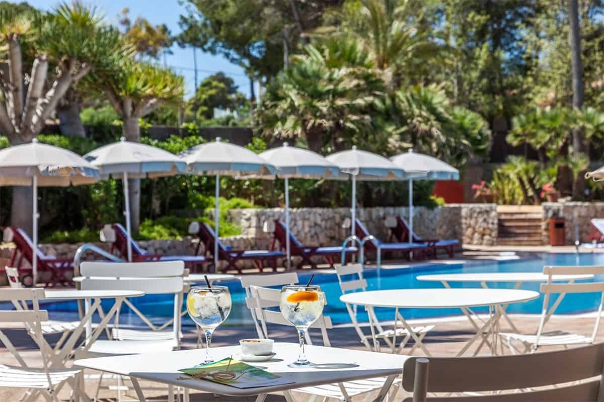 Hotel Cala Sant Vicenc photo 4