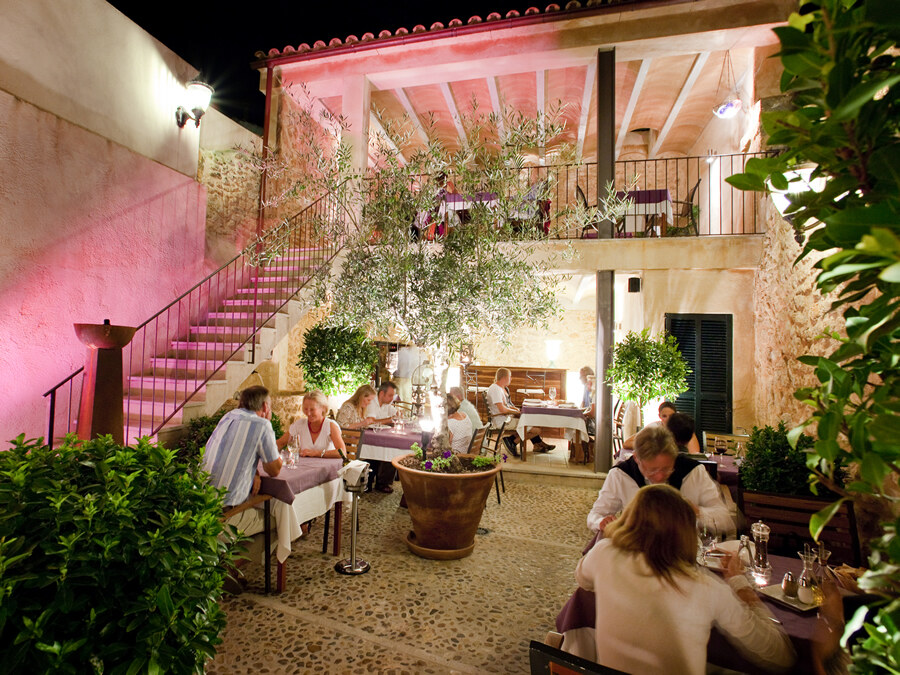 Hotel Ca'n Pere photo 2
