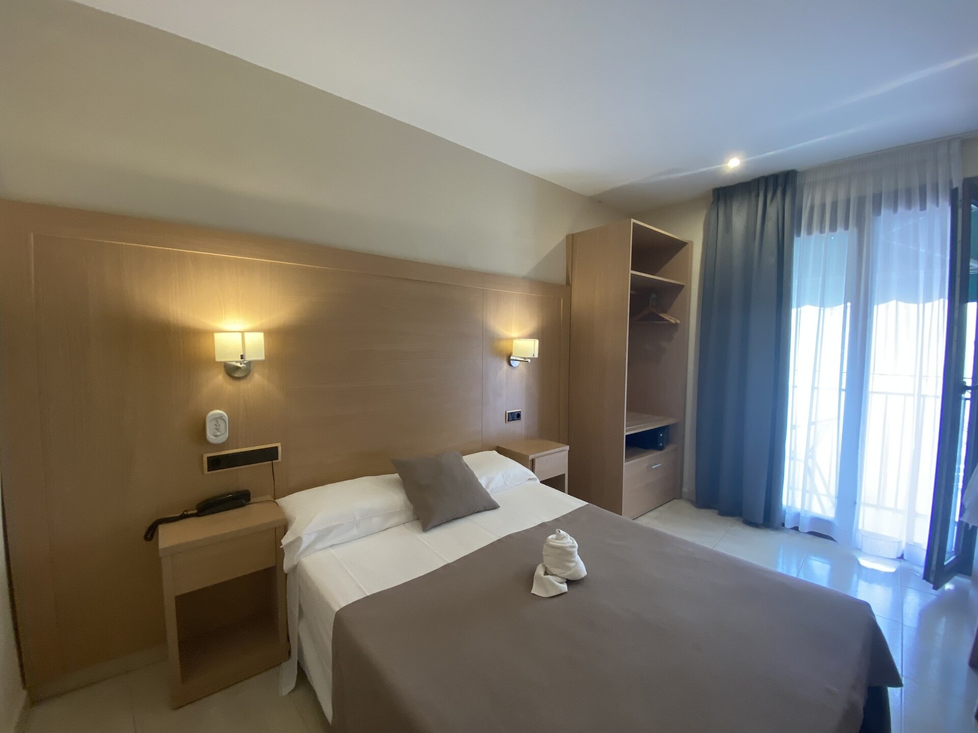 Hotel Cantón Barcelona photo 2