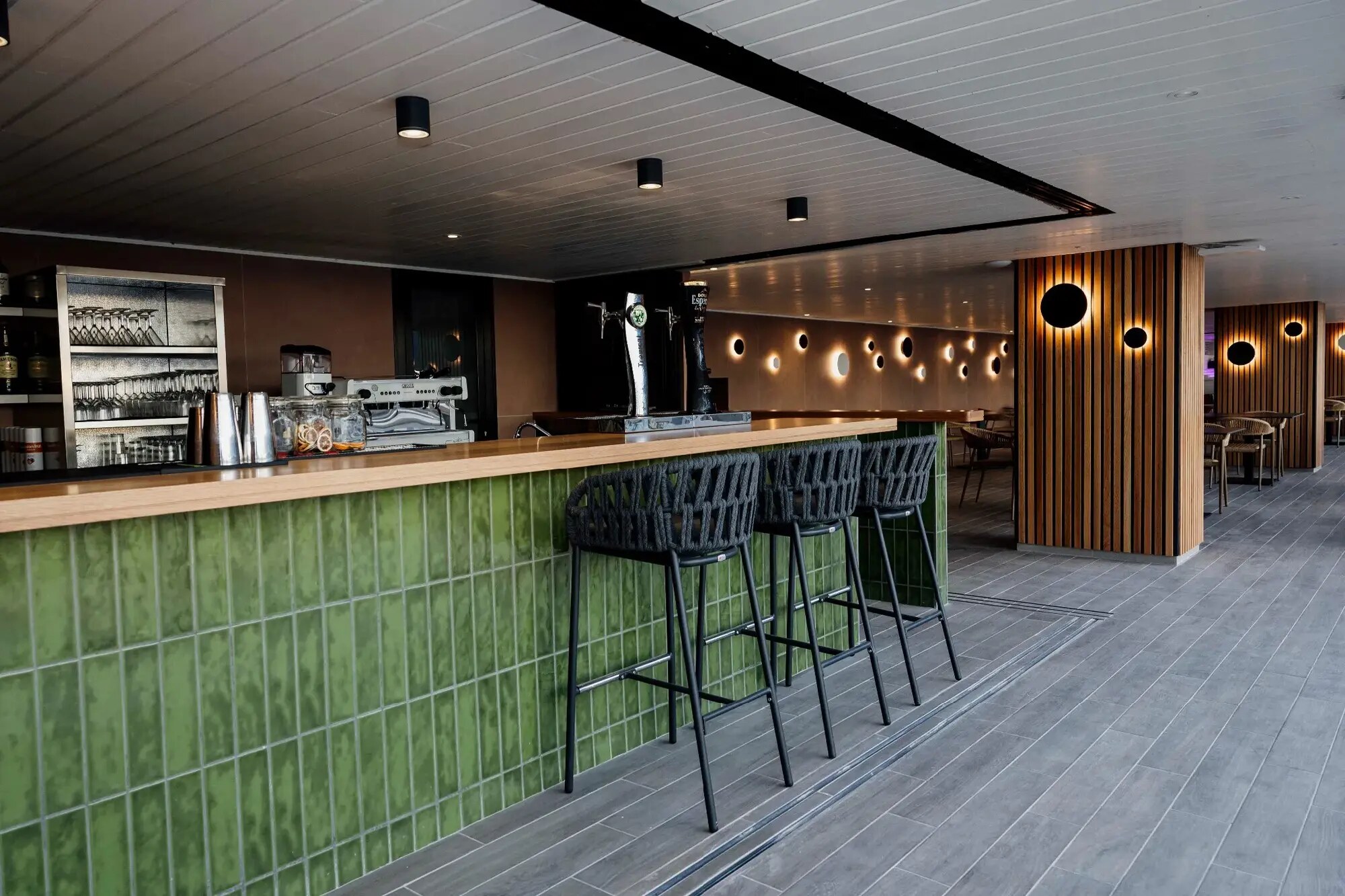 Hotel Cristina by Tigotan photo 8