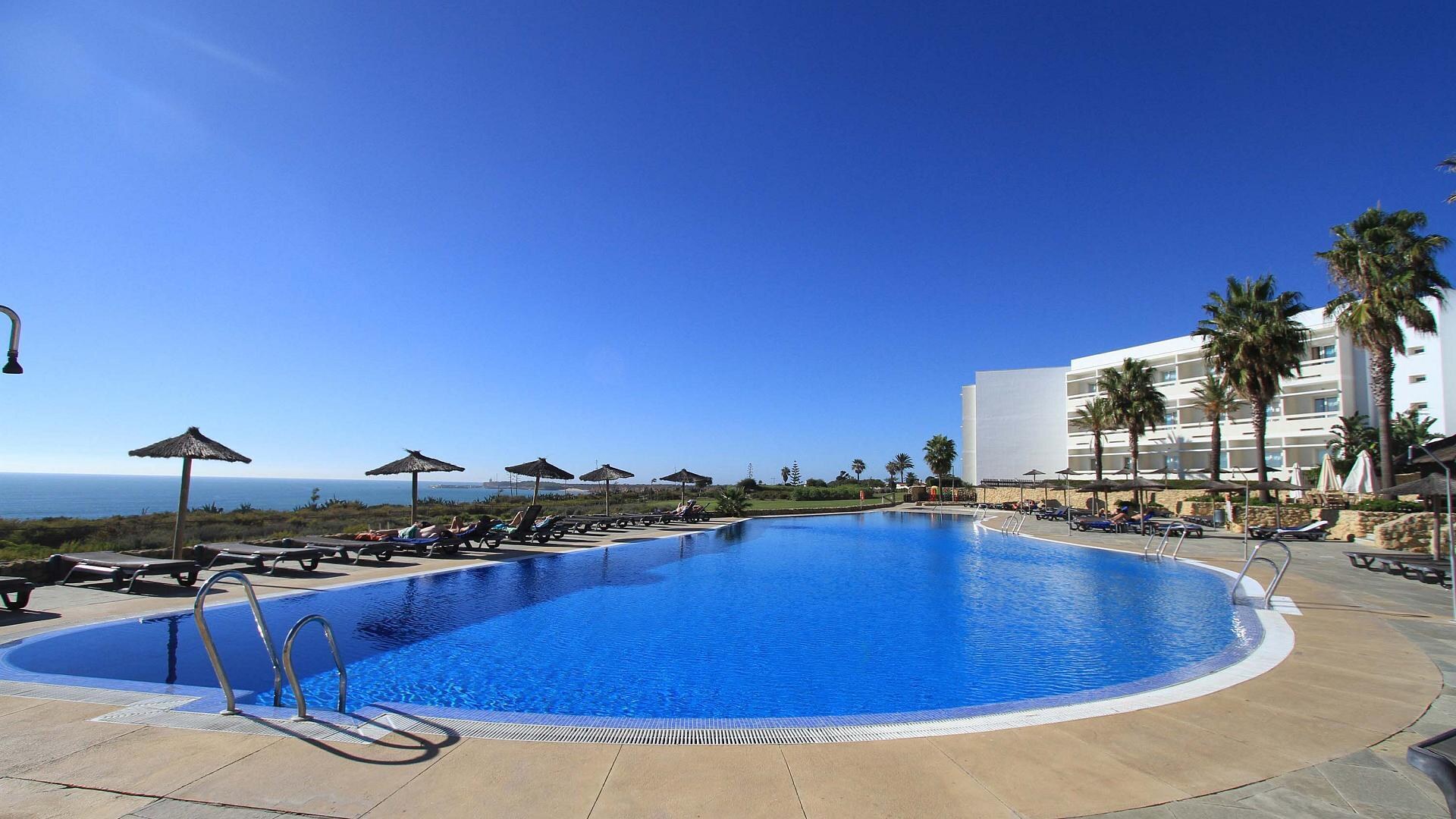 Hotel Garbí Costa Luz photo 3