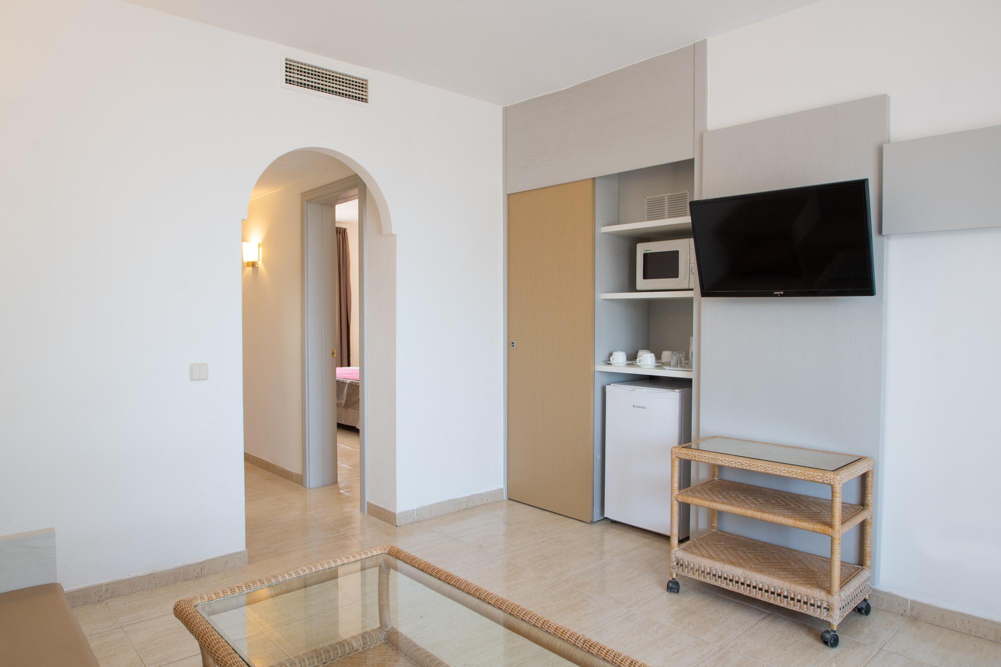 Hotel HL Club Playa Blanca photo 6