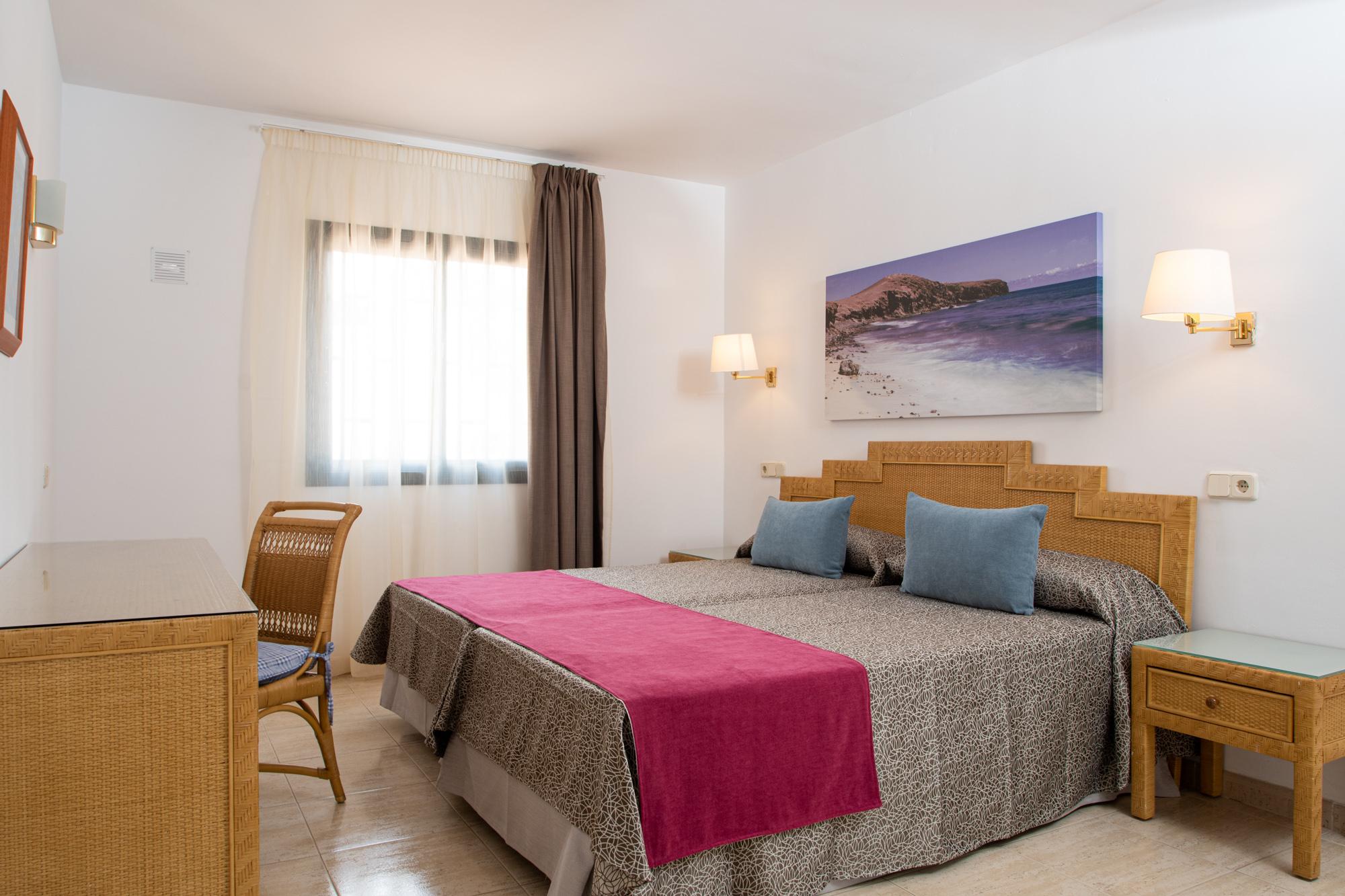 Hotel HL Club Playa Blanca photo 8